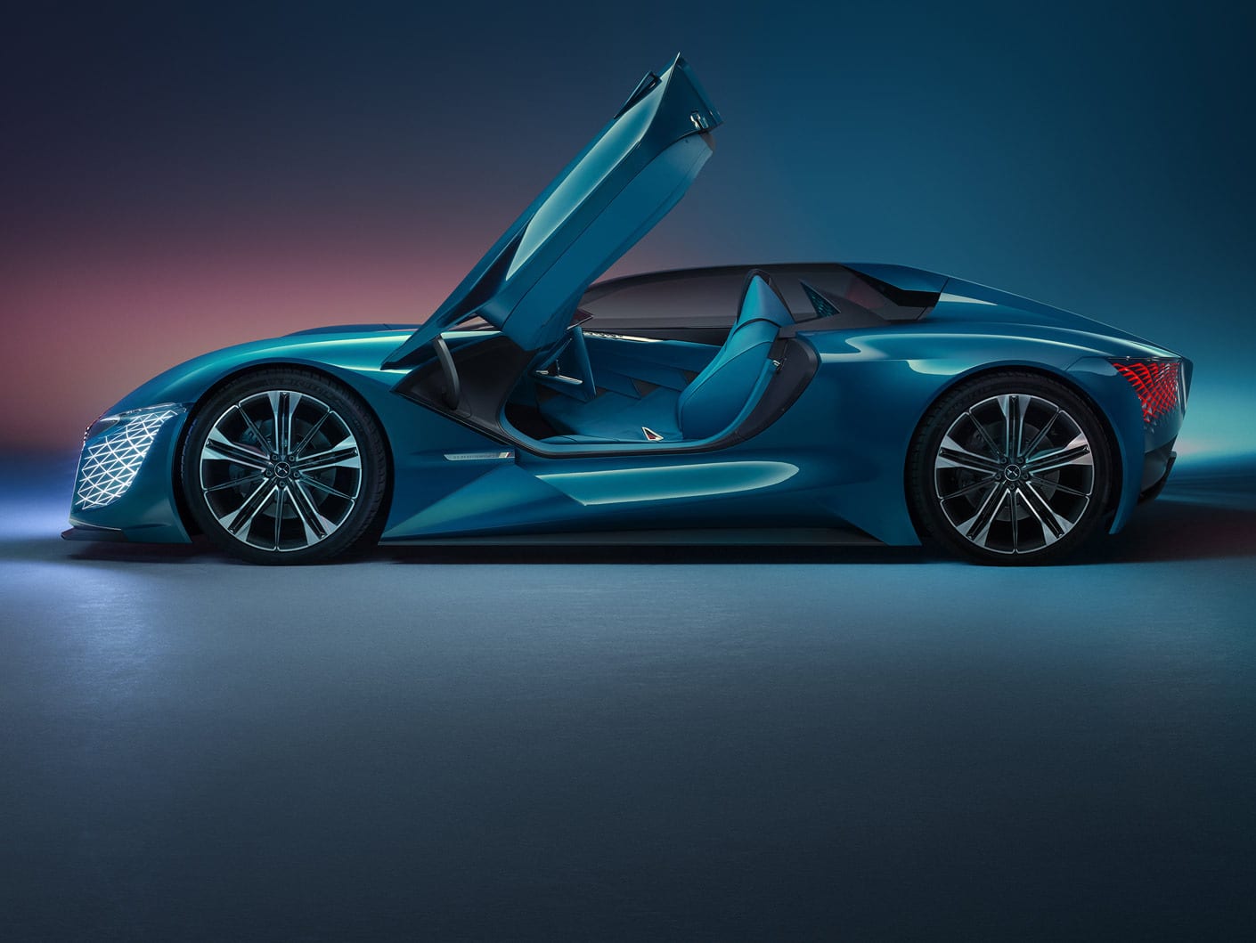The DS X E-Tense features Elytre door that grants entry to the driver. Image via DS